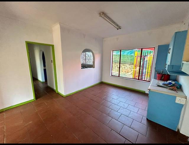 5 BEDROOM HOUSE FOR SALE IN THE REEDS